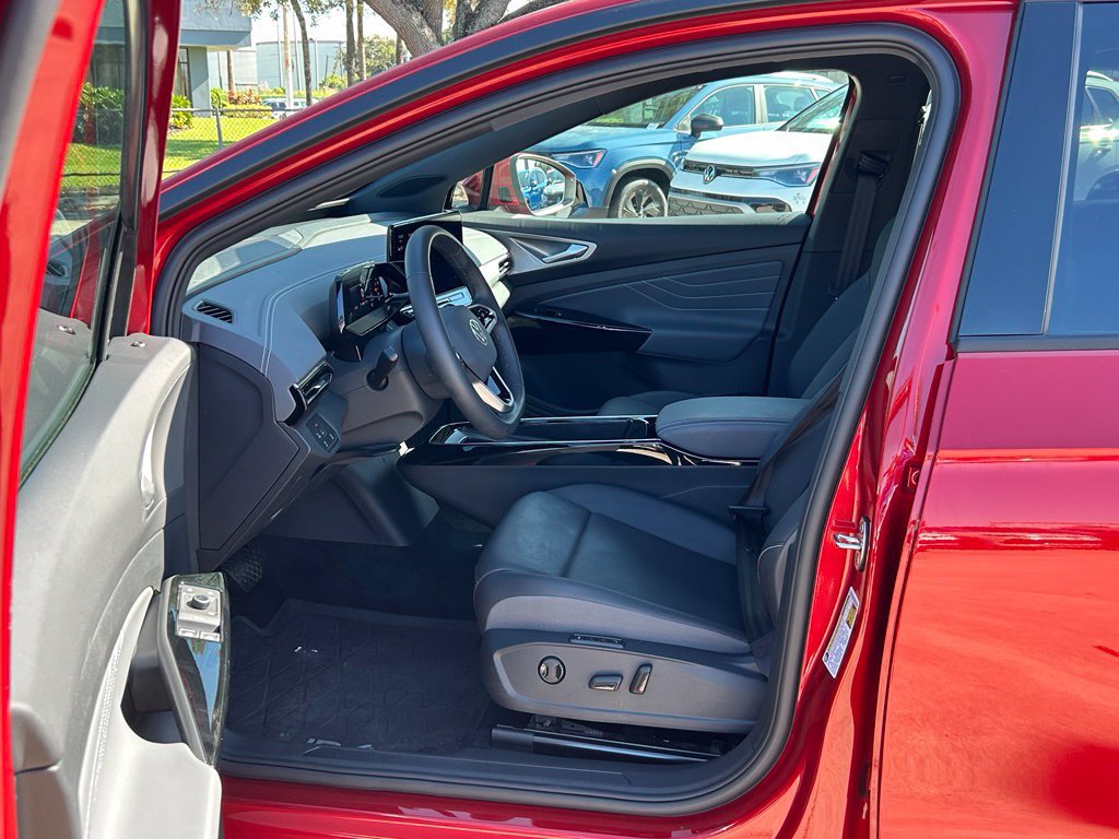 Certified 2024 Volkswagen ID.4 S RWD image 15