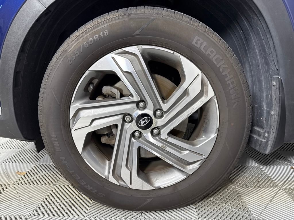 Used 2022 Hyundai Santa Fe SEL w/ Cargo Package image 18
