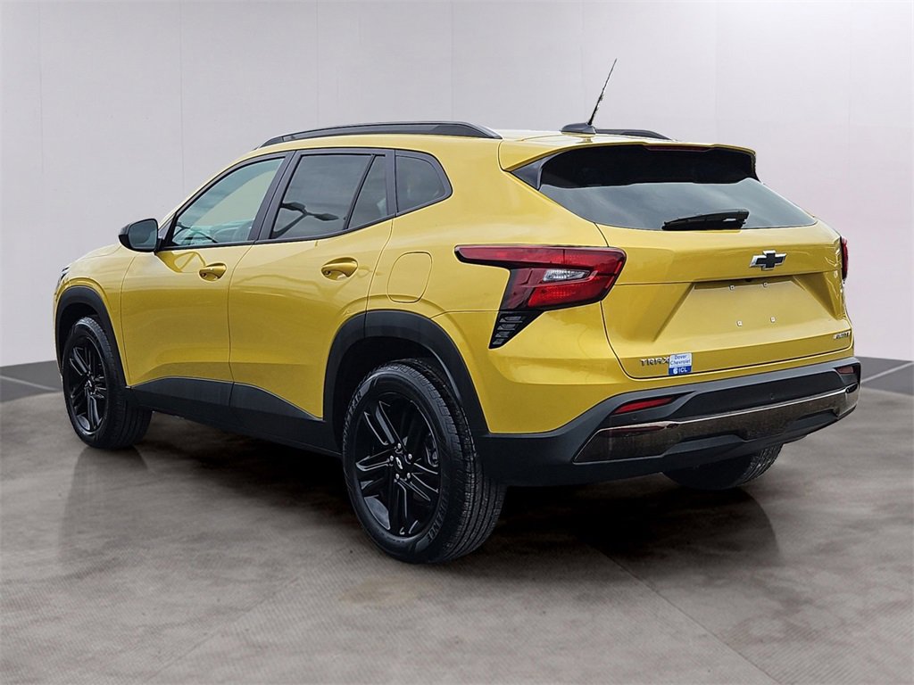 Certified 2025 Chevrolet Trax ACTIV w/ Sunroof Package image 6