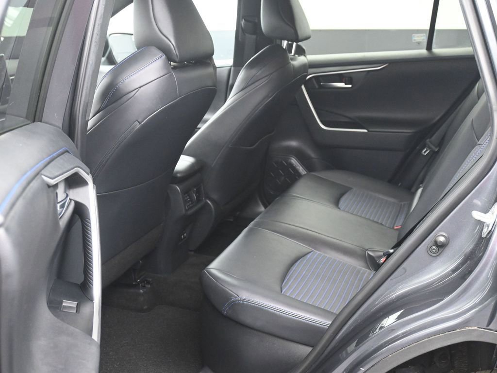 Used 2019 Toyota RAV4 XSE w/ Carpet Mat Package image 13