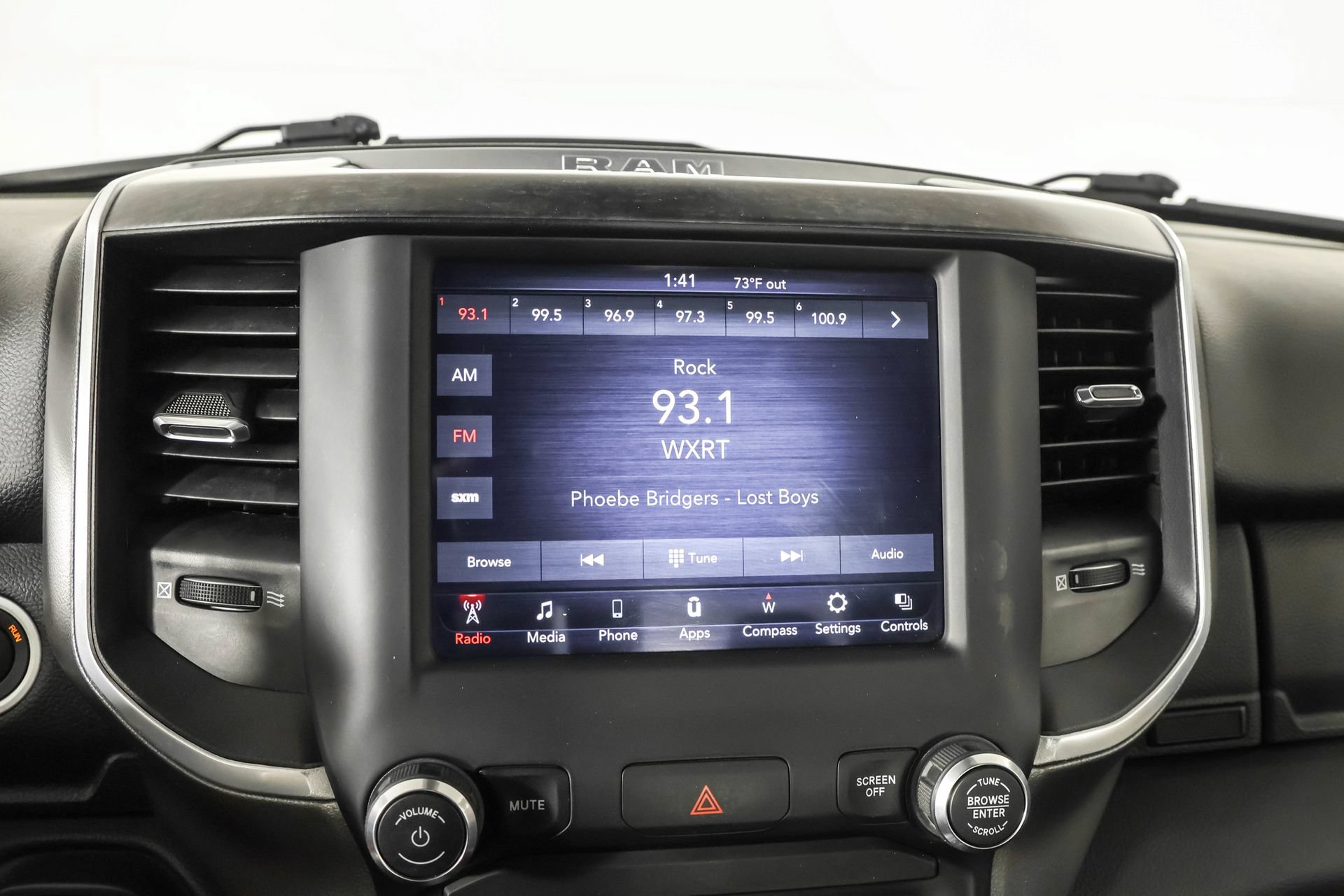 Used 2021 RAM 1500 Big Horn AWD/4WD image 31