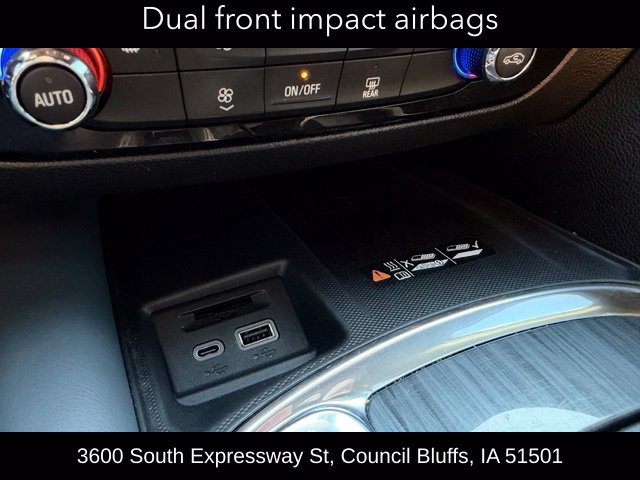 Used 2023 Buick Enclave Essence AWD/4WD image 24