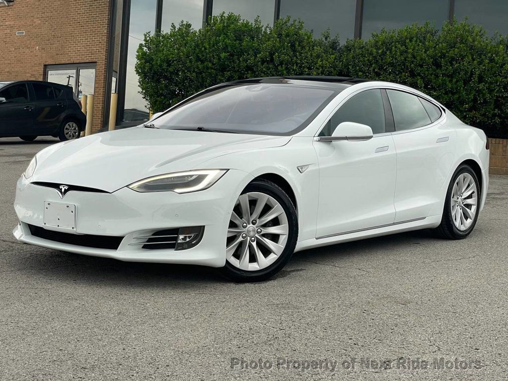 Used 2016 Tesla Model S 90D AWD/4WD video 1