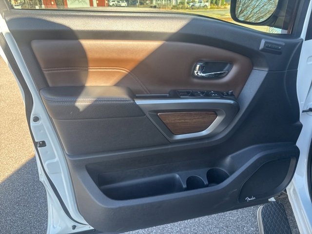 Used 2019 Nissan Titan Platinum Reserve image 15