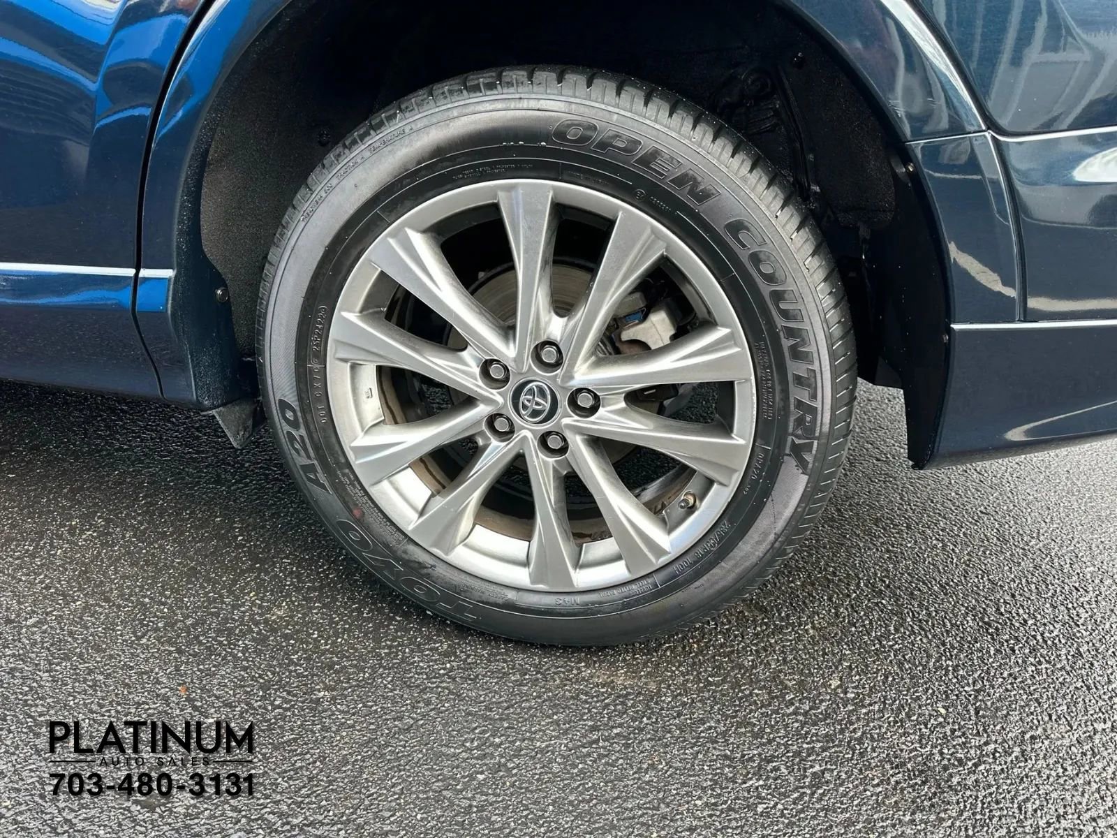 Used 2017 Toyota RAV4 Platinum w/ All Weather Liner Package image 24