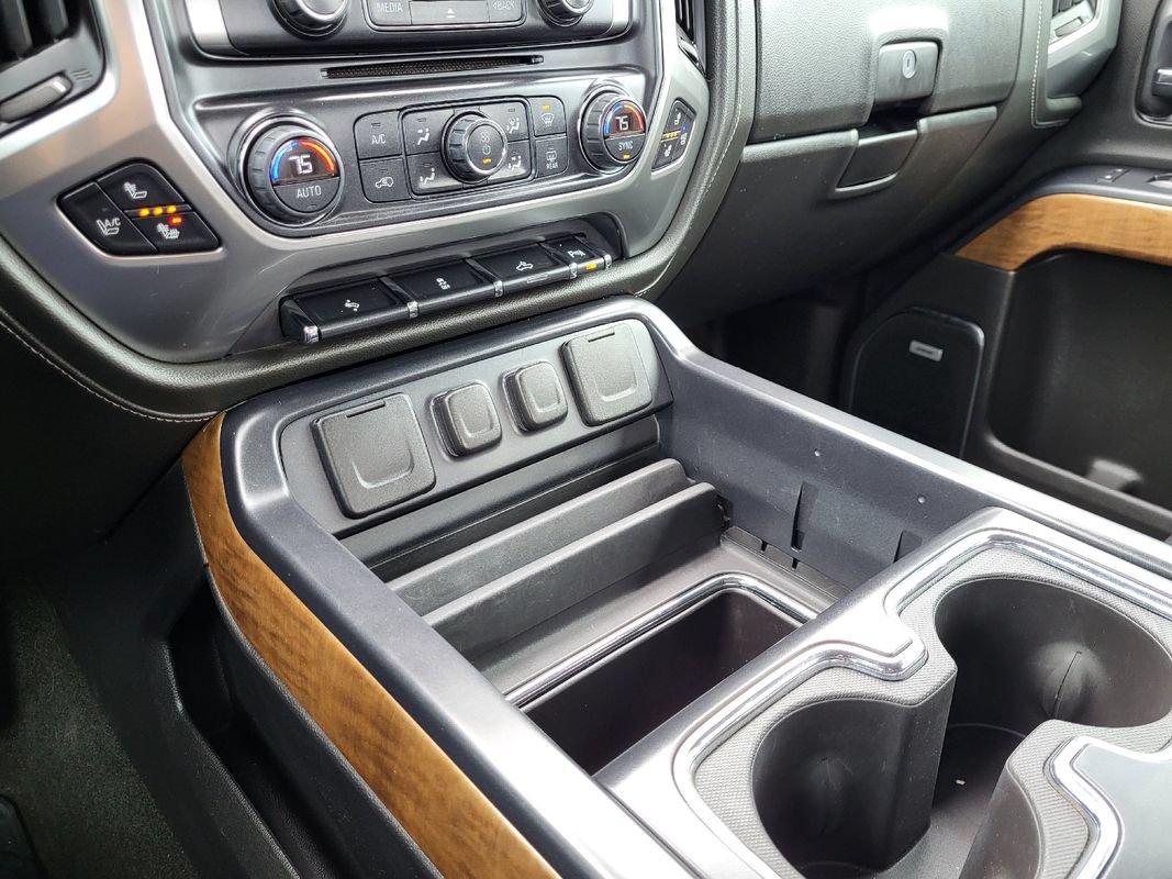 Used 2015 Chevrolet Silverado 1500 LTZ w/ LTZ Plus Package AWD/4WD image 23