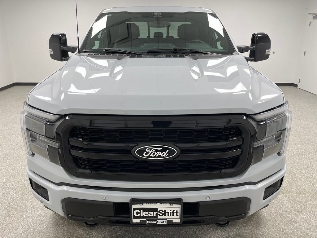 Used 2025 Ford F150 Lariat AWD/4WD image 3