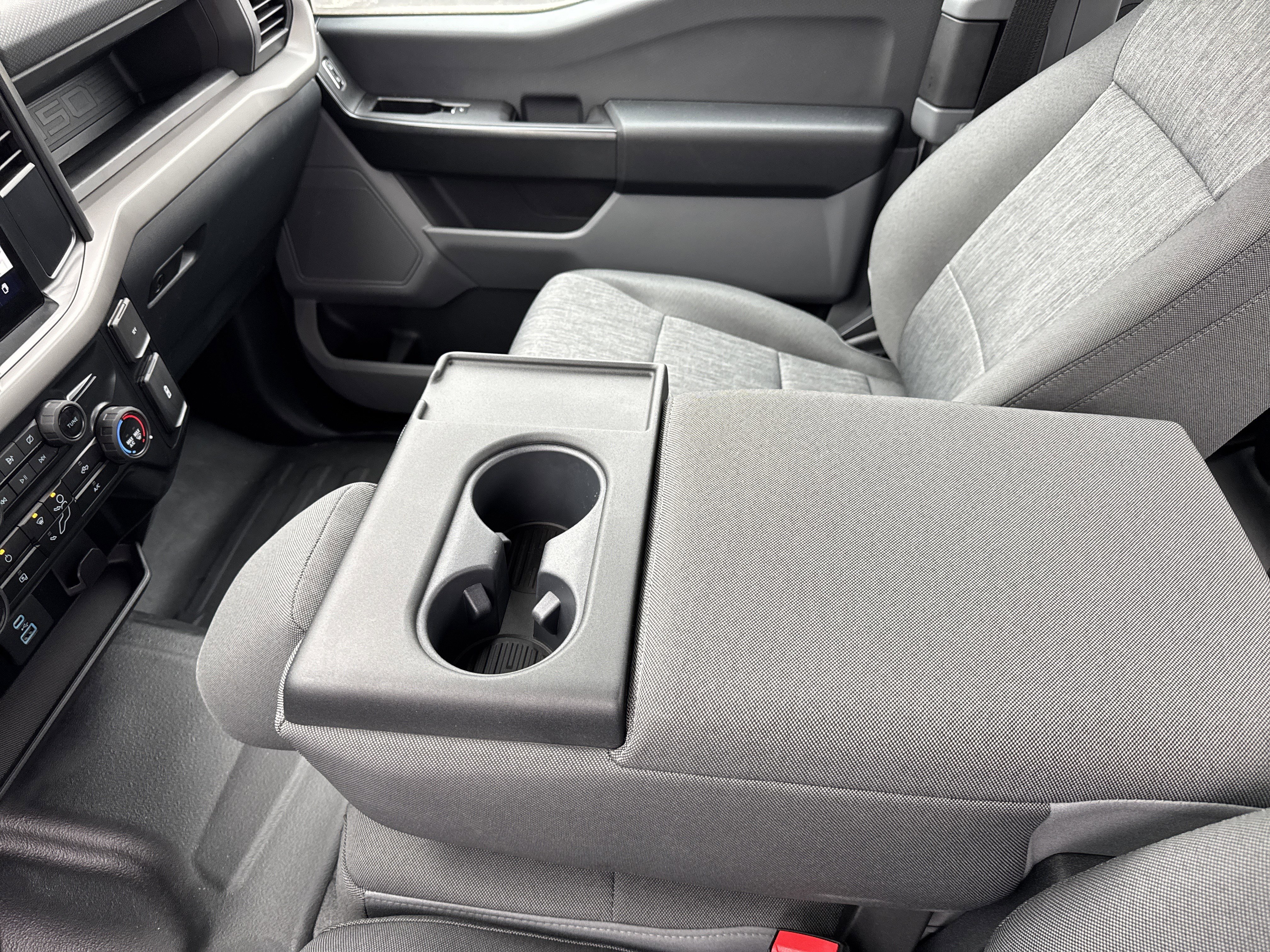 Used 2024 Ford F150 XL image 44