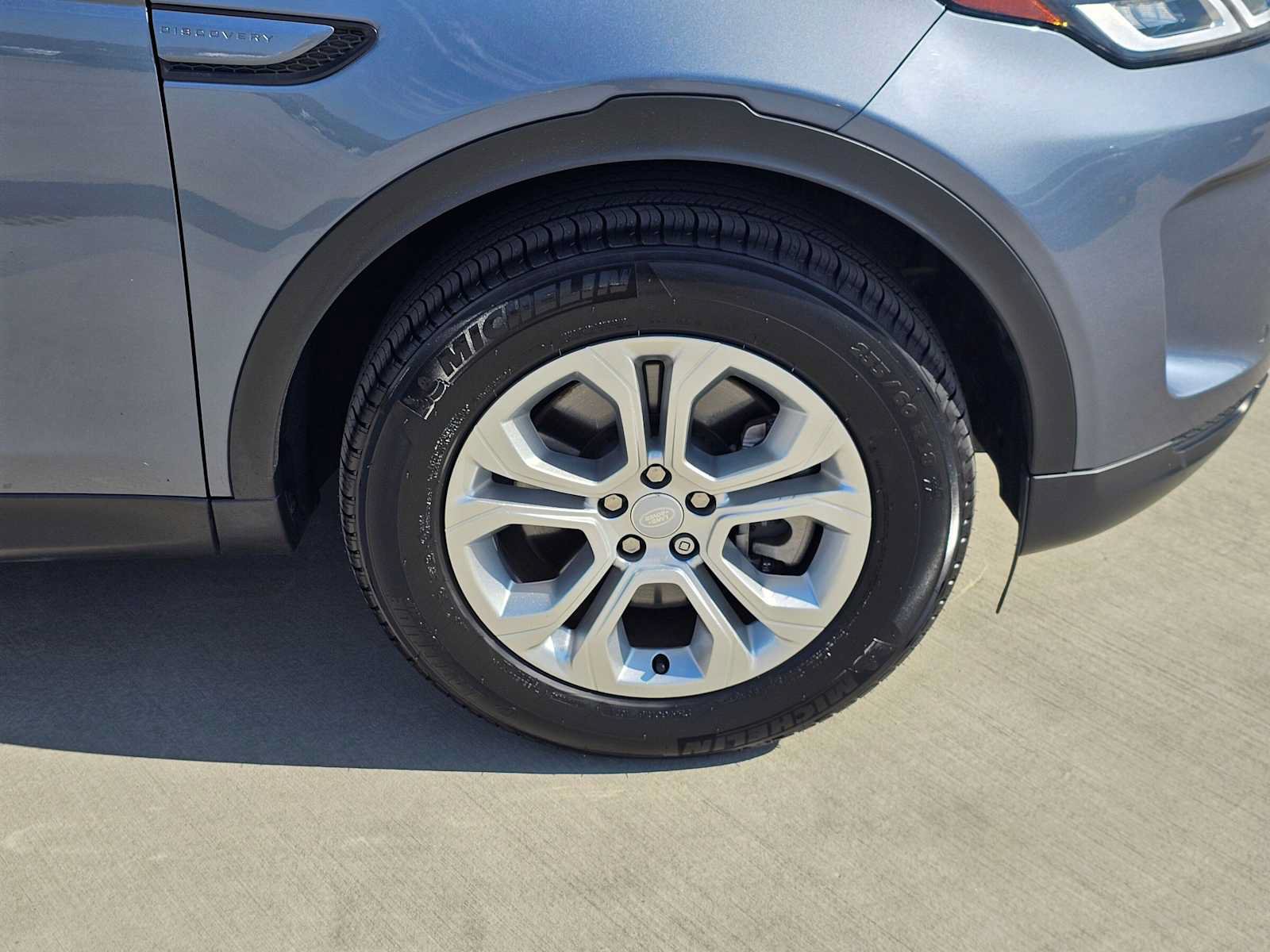 Used 2023 Land Rover Discovery Sport S AWD/4WD image 9