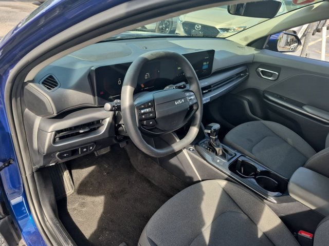 Used 2025 Kia K4 FWD image 15