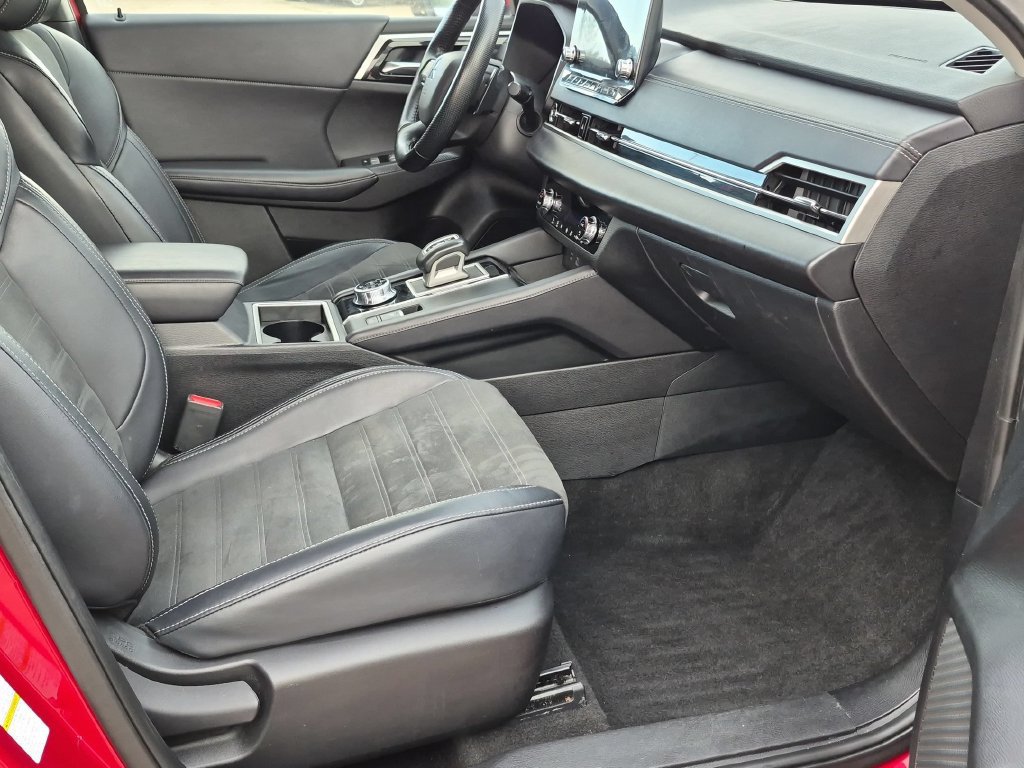 Used 2024 Mitsubishi Outlander SE AWD/4WD image 31