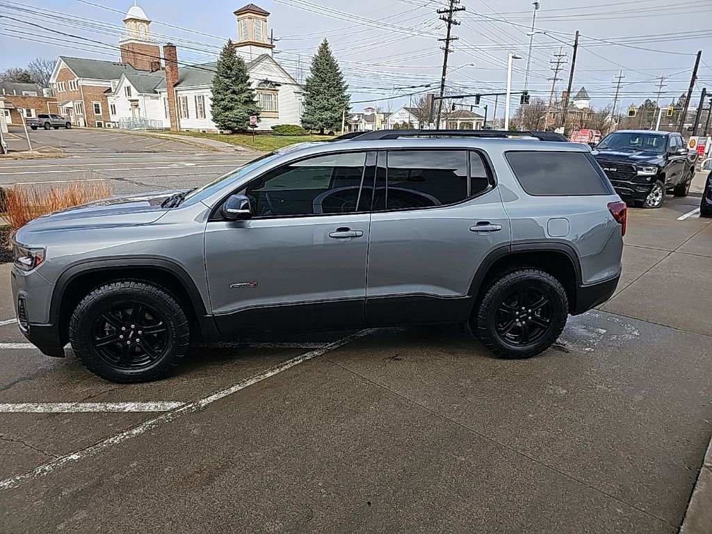 Used 2023 GMC Acadia AT4 w/ Technology Package image 9