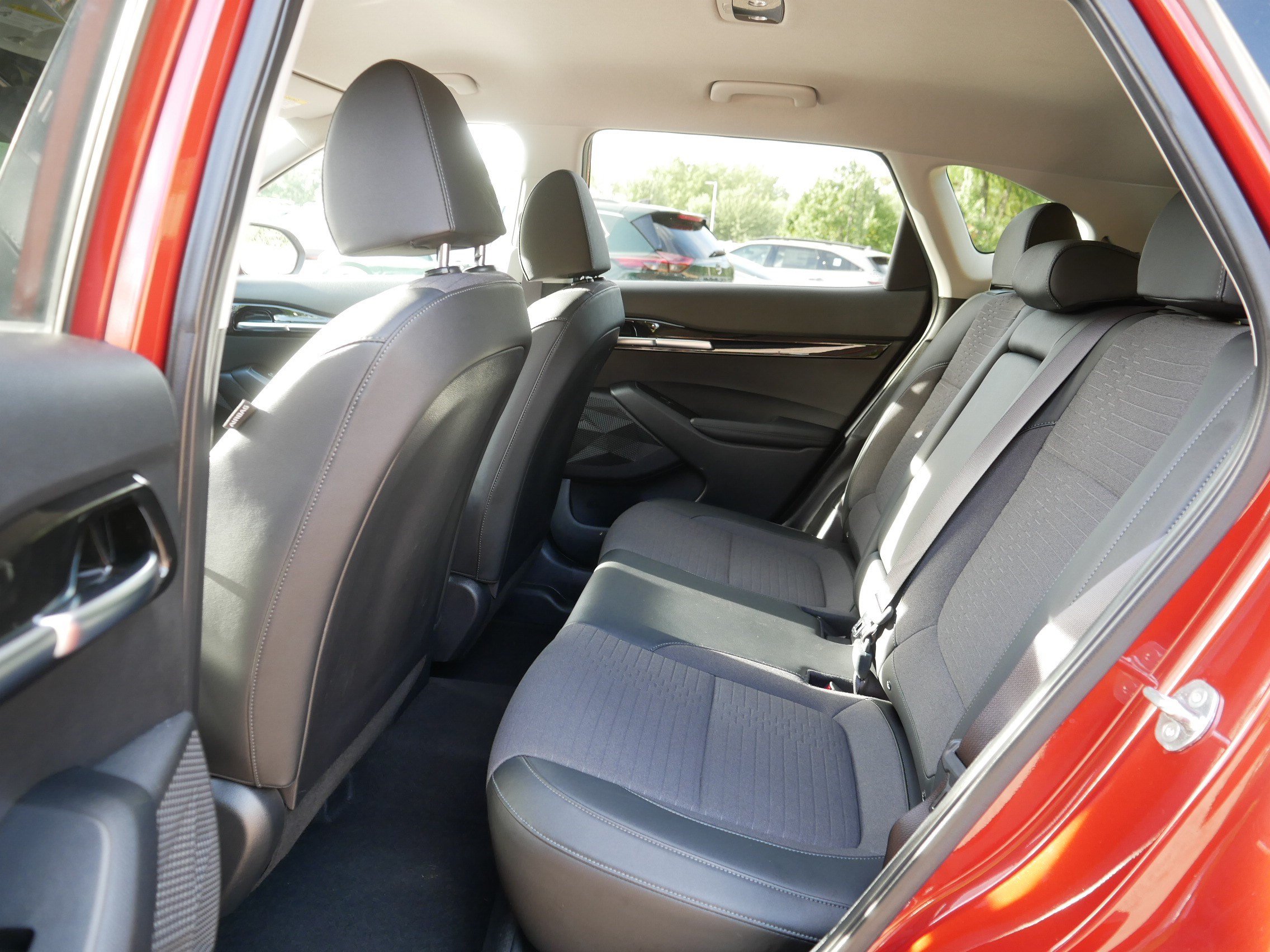 Certified 2023 Kia Seltos S AWD/4WD image 35