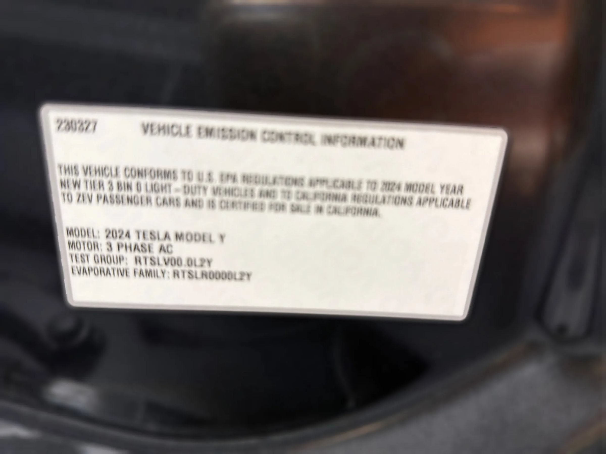 Used 2024 Tesla Model Y Long Range AWD/4WD image 15