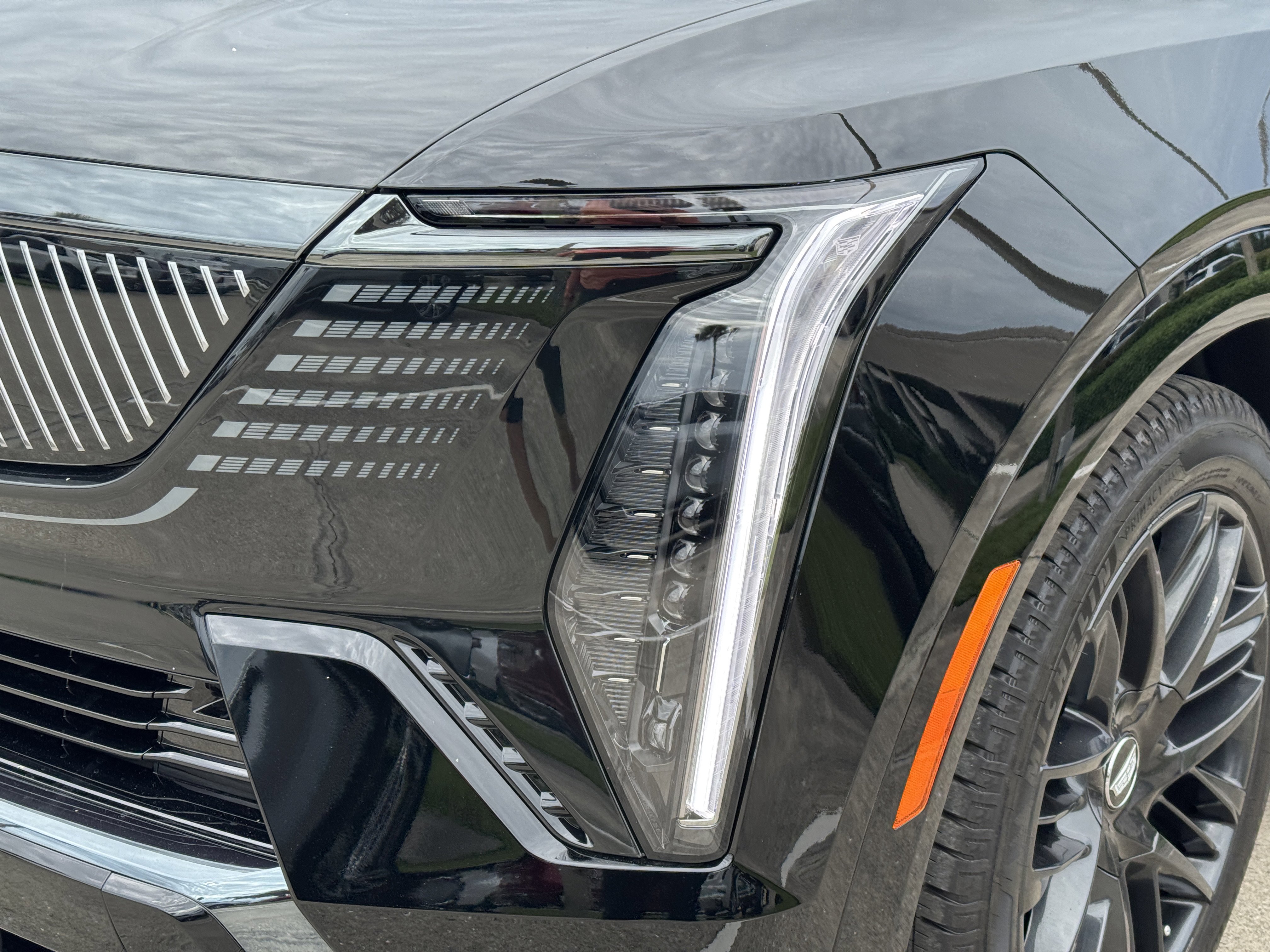 New 2026 Cadillac Escalade IQ Sport 2 w/ LPO, ONYX Package image 8