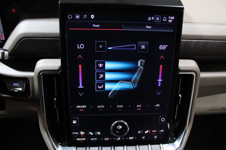 New 2026 GMC Yukon XL Denali w/ Denali Reserve Package AWD/4WD image 52