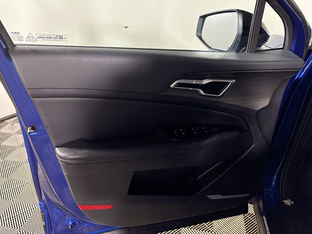 Used 2024 Kia Sportage X-Line w/ X-Line Premium Package image 11