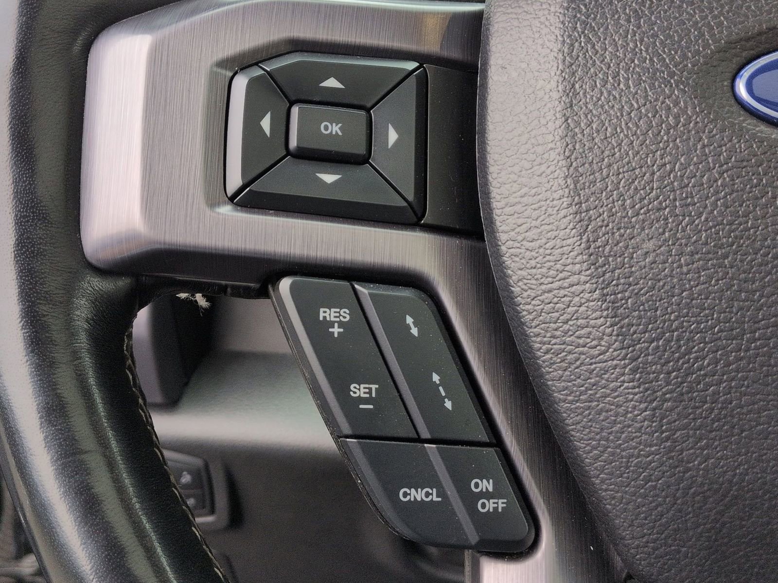 Used 2019 Ford Expedition Platinum image 29