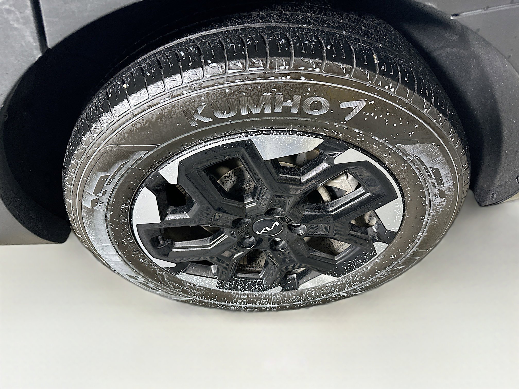 Used 2025 Kia Sorento S image 11