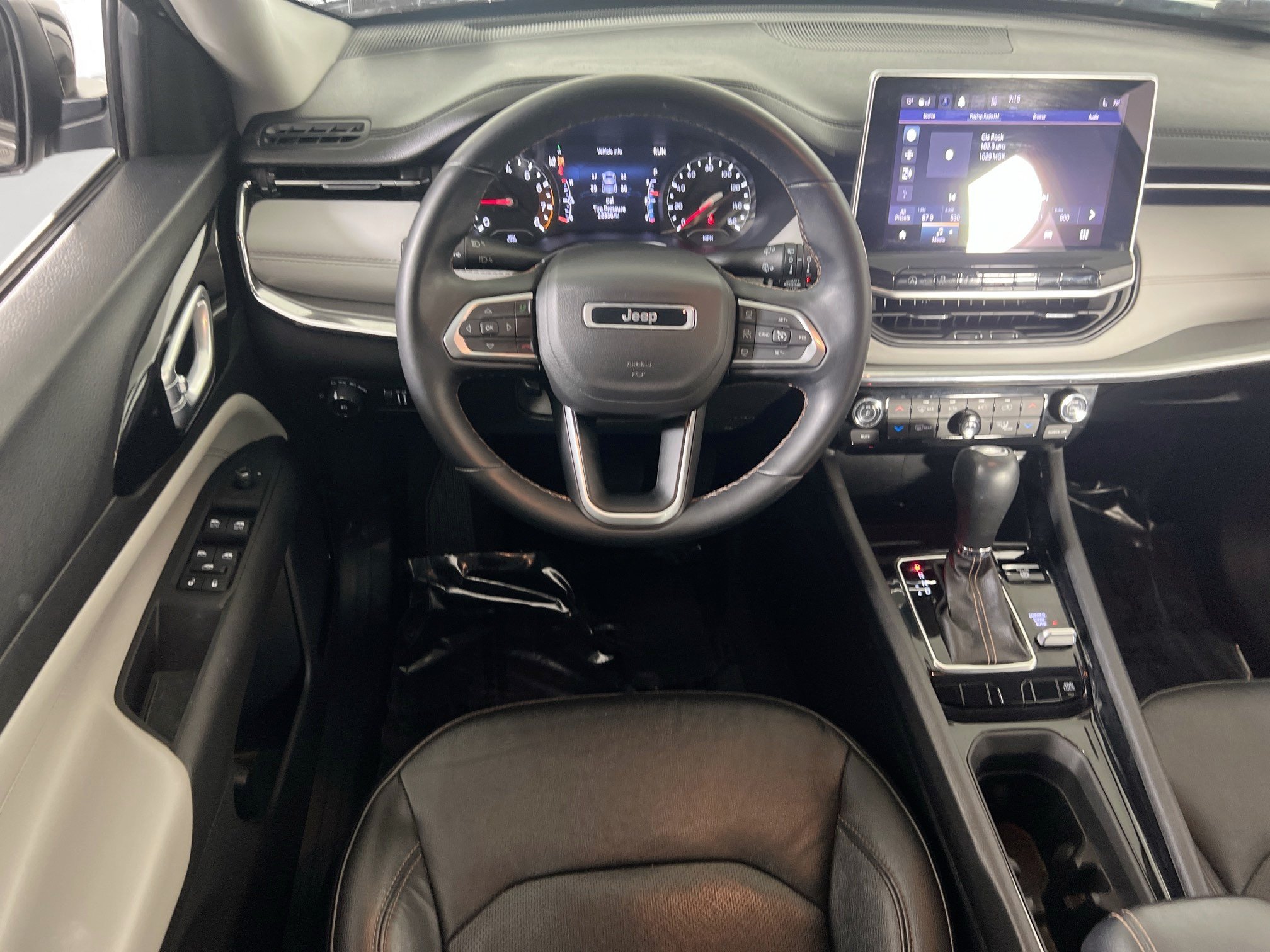 Used 2022 Jeep Compass Limited AWD/4WD image 20