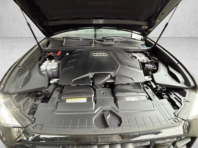 Used 2019 Audi Q8 Premium Plus w/ Premium Plus AWD/4WD image 19