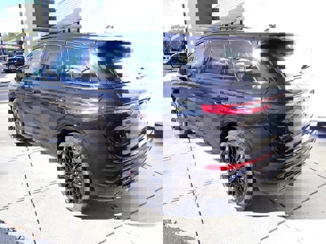 New 2026 Lincoln Corsair Premiere image 3