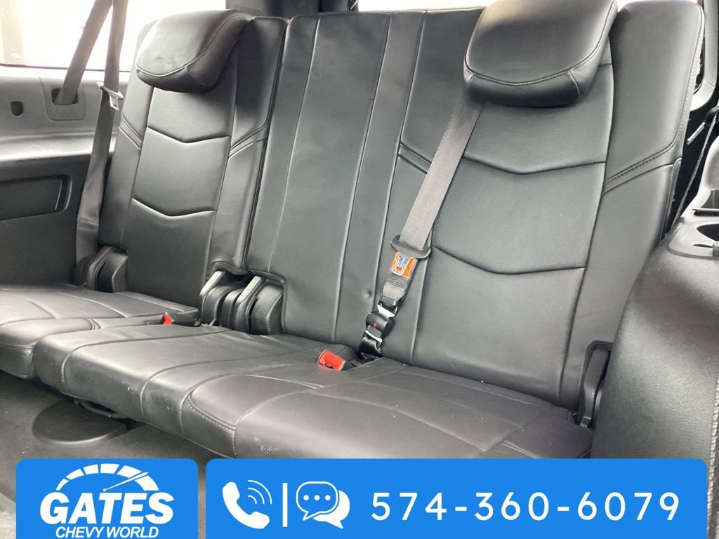 Used 2019 Cadillac Escalade ESV Platinum image 17