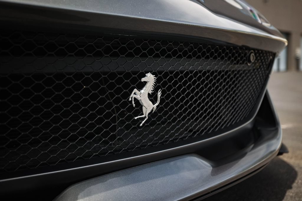 Certified 2022 Ferrari 812 GTS RWD image 13