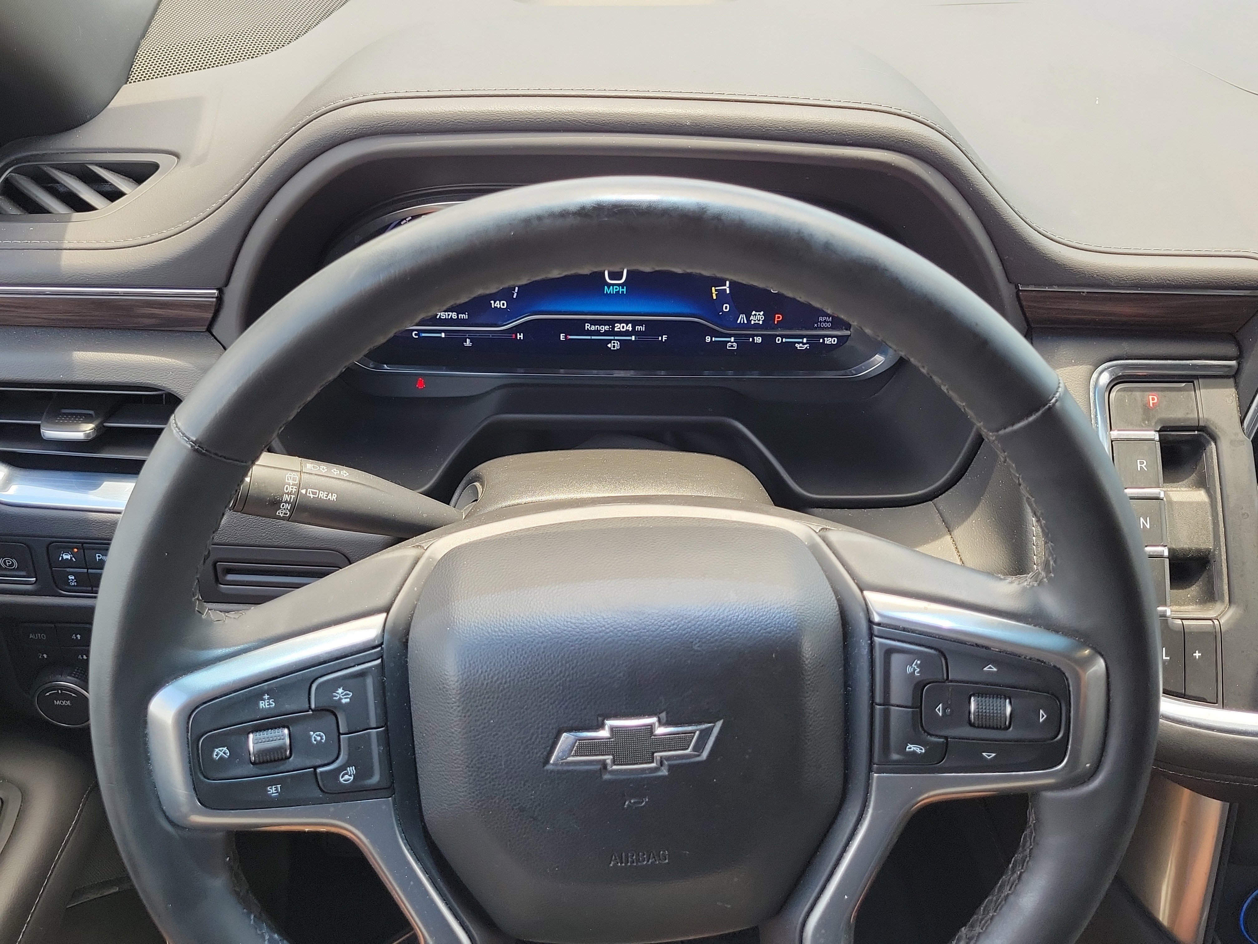 Used 2023 Chevrolet Tahoe Z71 w/ Luxury Package AWD/4WD image 24