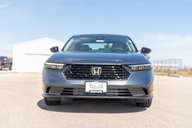 Used 2026 Honda Accord SE image 2