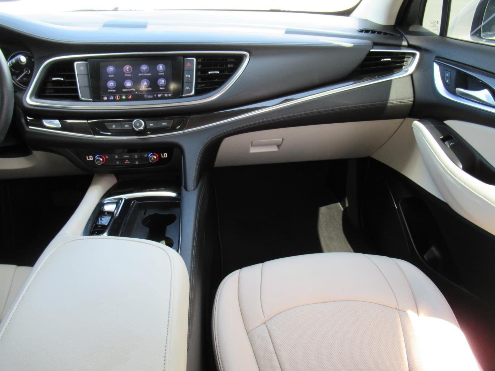 Used 2023 Buick Enclave Essence FWD image 15