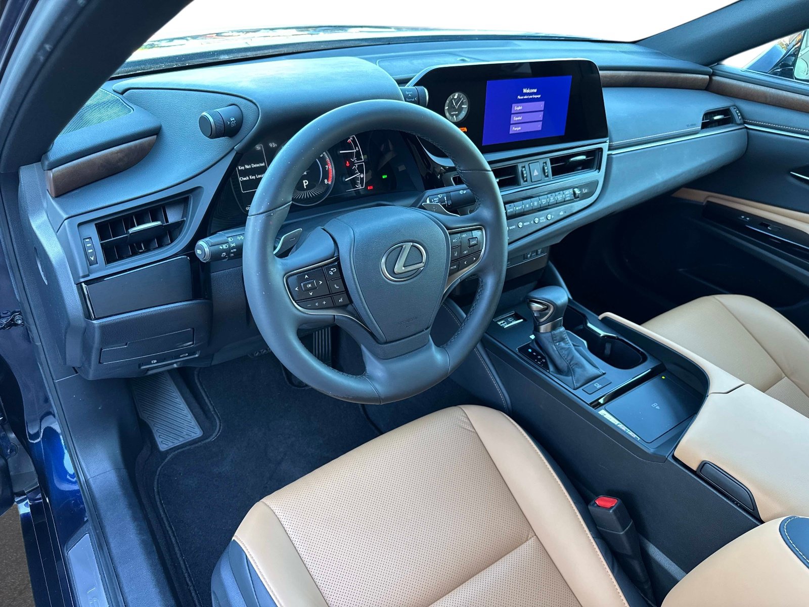 Used 2023 Lexus ES 350 w/ Premium Package FWD image 20