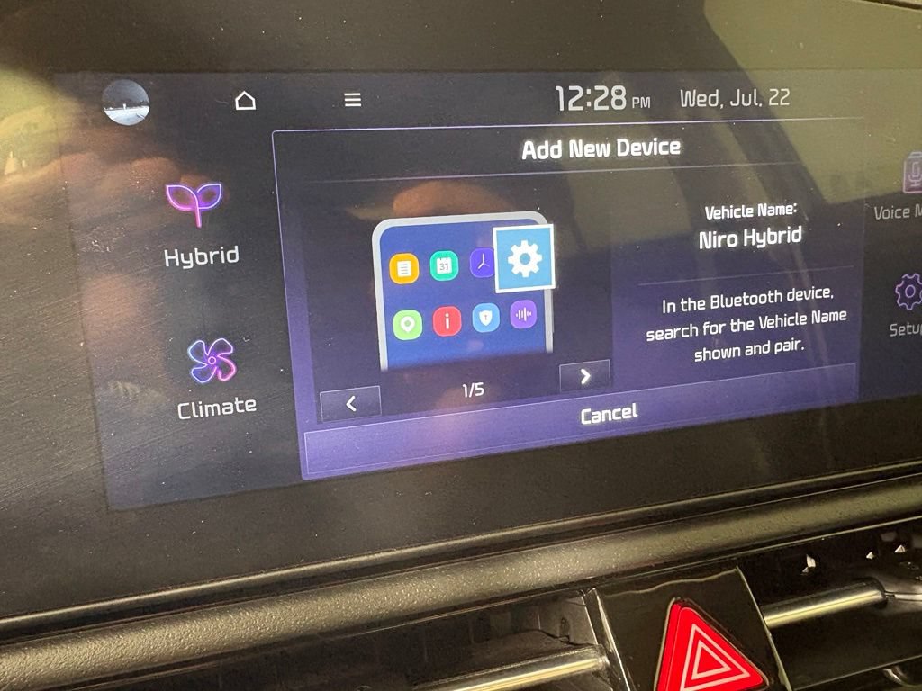 Used 2024 Kia Niro SX Touring FWD image 29
