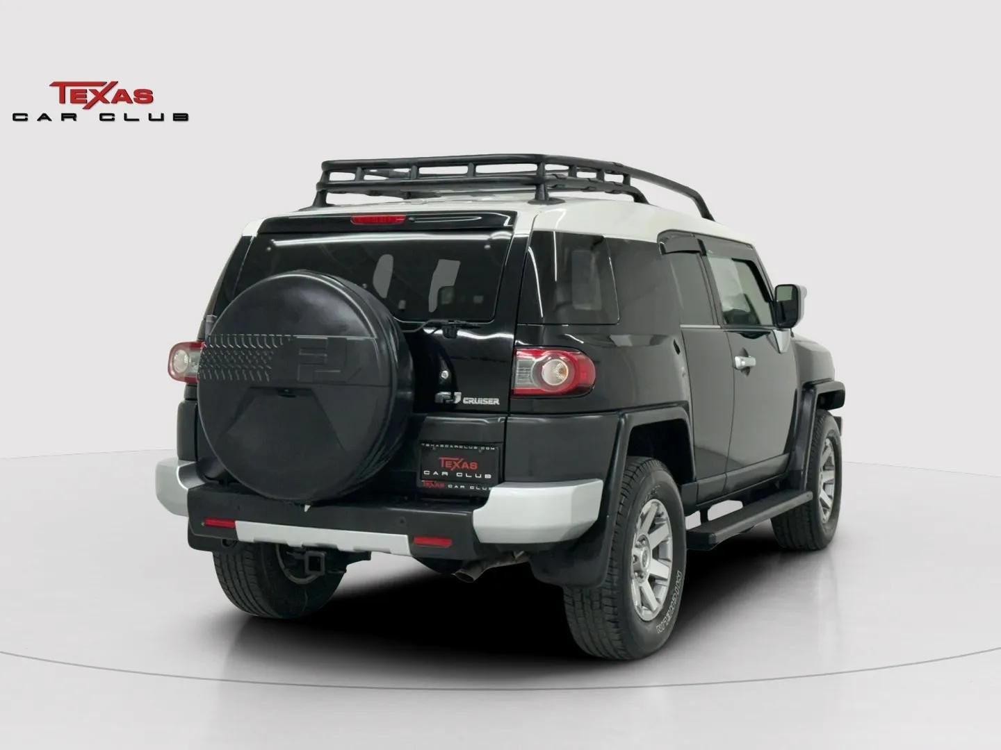Used 2014 Toyota FJ Cruiser 4WD w/ Upgrade Package image 5