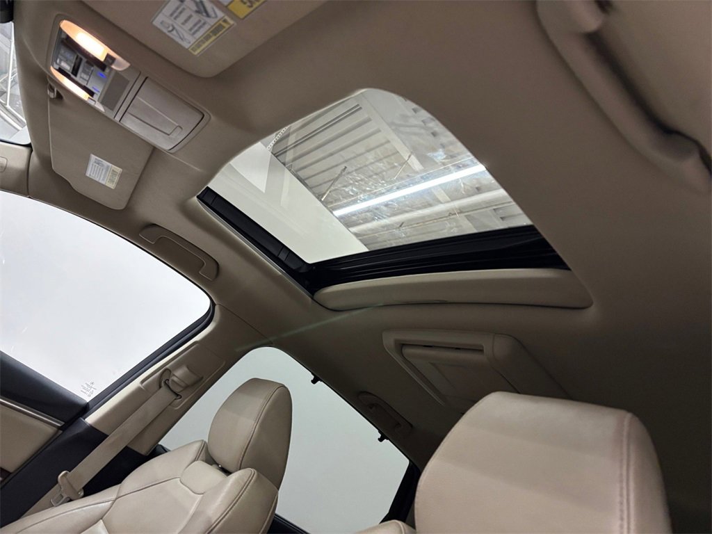 Used 2016 Acura MDX SH-AWD w/ Tech & Entertainment image 34