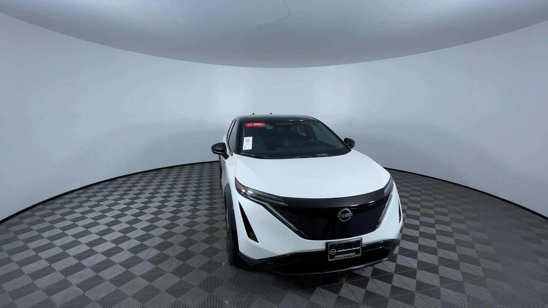 Certified 2024 Nissan Ariya AWD image 3