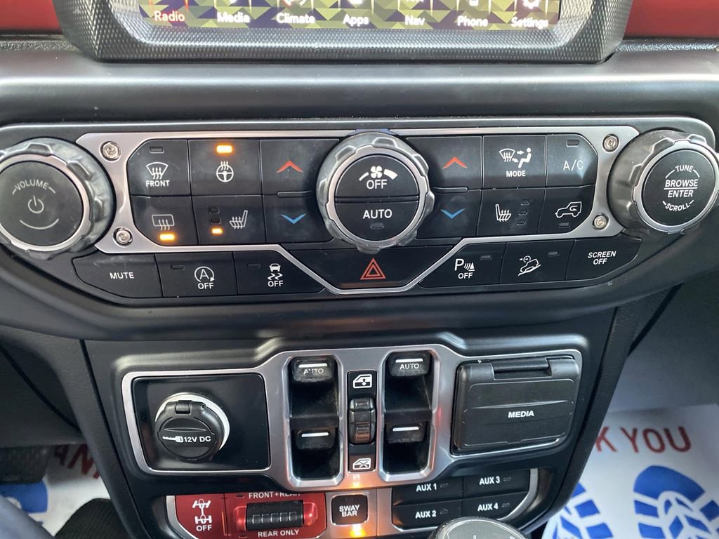 Used 2018 Jeep Wrangler Unlimited Rubicon image 25