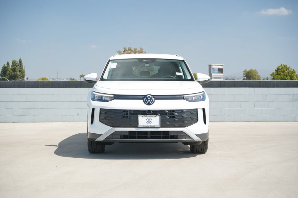 New 2026 Volkswagen Tiguan SE FWD image 6