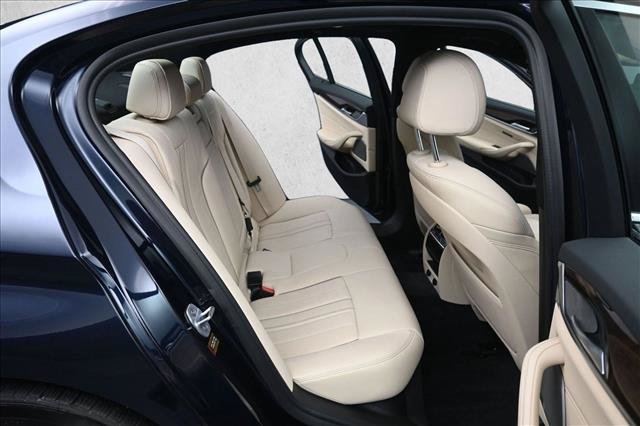 Used 2019 BMW 530i xDrive AWD/4WD image 24