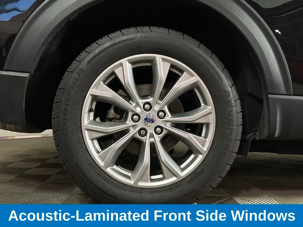 Used 2023 Ford Explorer XLT w/ Equipment Group 202A image 12