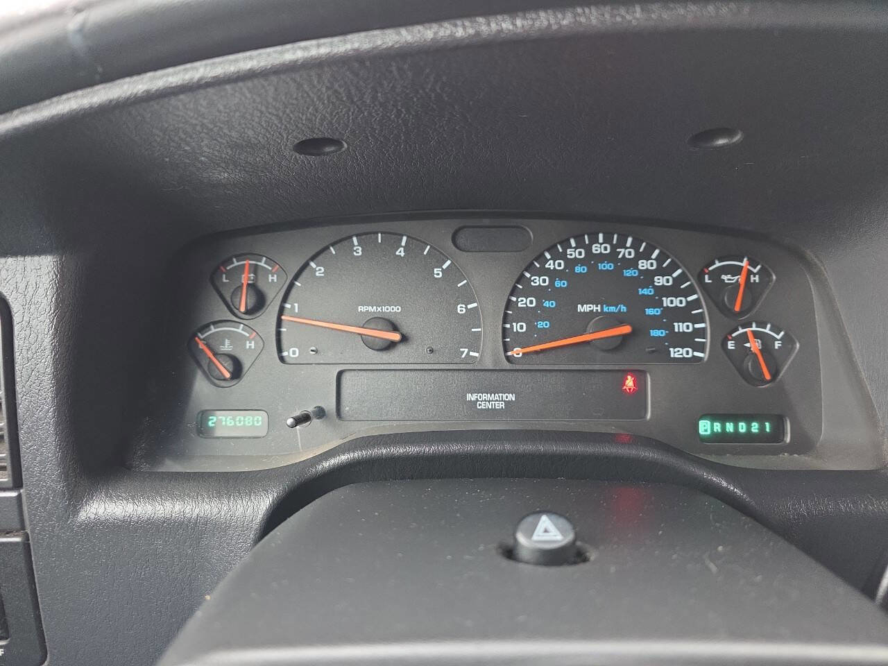 Used 2002 Dodge Durango SLT Plus image 28