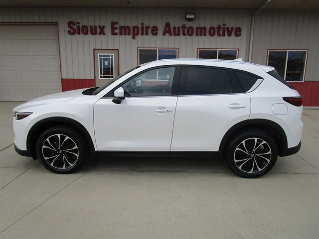 Used 2023 MAZDA CX-5 AWD 2.5 S w/ Premium Package image 2