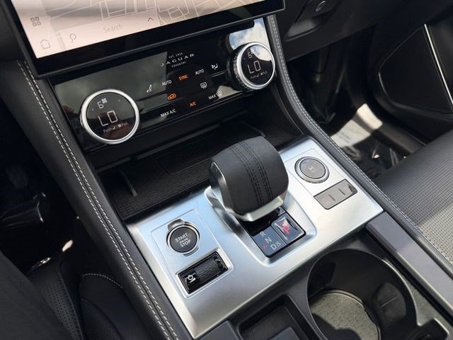 Used 2025 Jaguar F-PACE R-Dynamic S AWD/4WD image 24