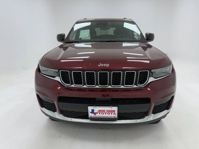 Used 2023 Jeep Grand Cherokee L Laredo image 3