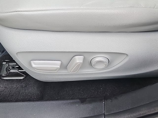 Used 2022 Toyota Highlander XLE image 20