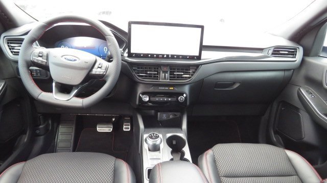 Certified 2023 Ford Escape ST-Line Select w/ Tech Pack #2 image 2