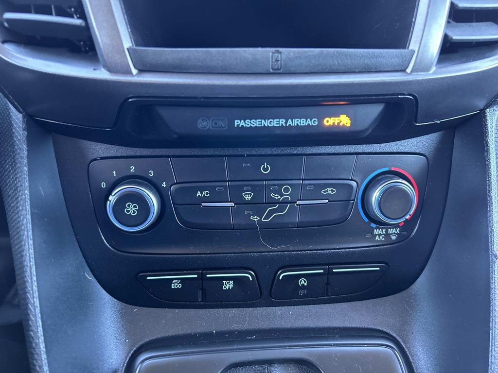 Certified 2020 Ford Transit Connect XL image 30