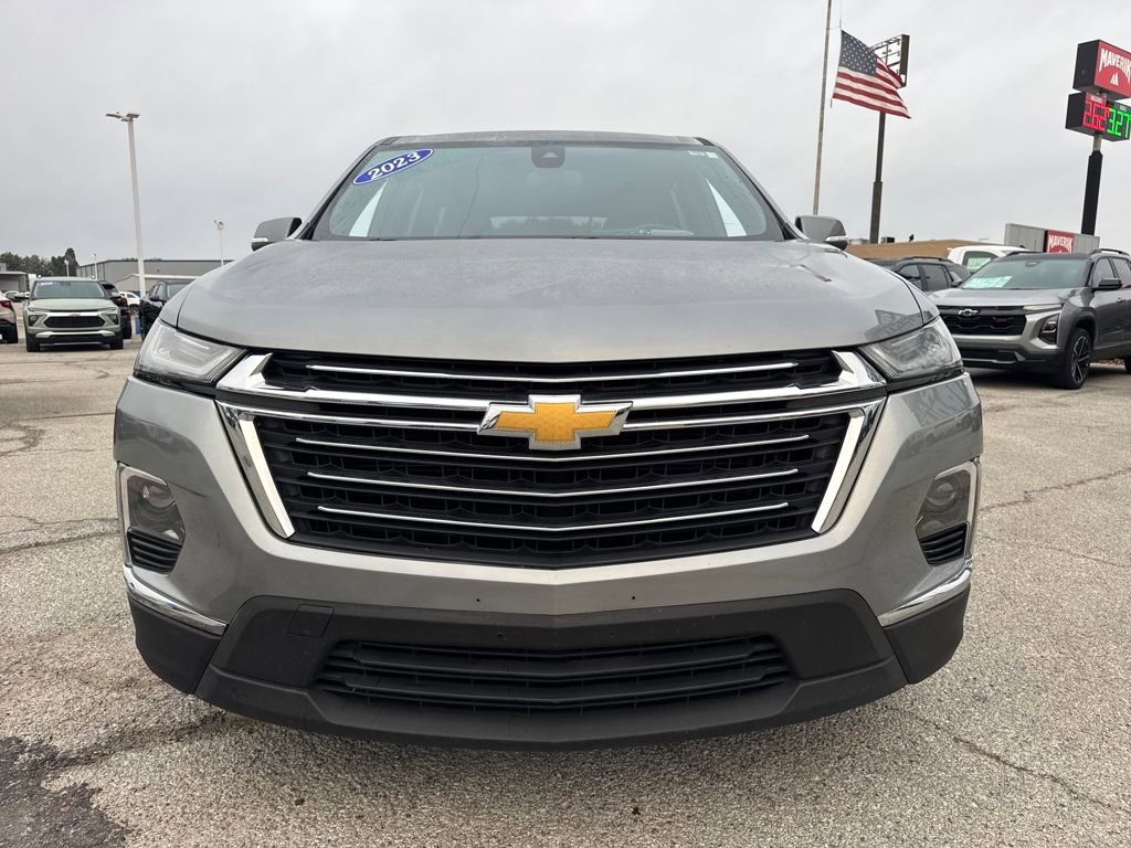 Used 2023 Chevrolet Traverse LT image 10