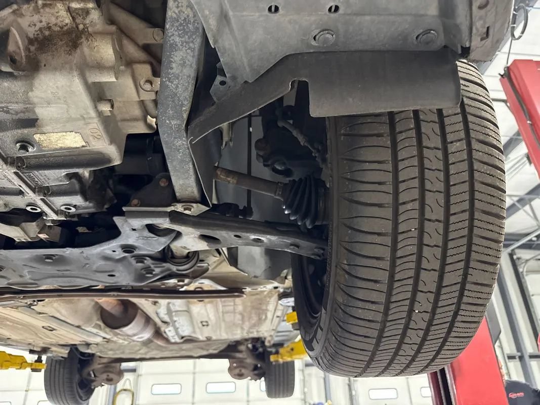 Used 2014 Ford Transit Connect XL FWD image 24