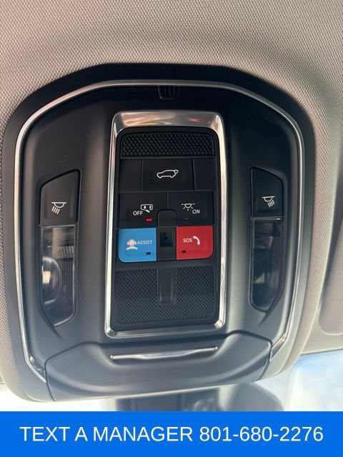 Used 2024 Jeep Grand Cherokee Limited AWD/4WD image 19